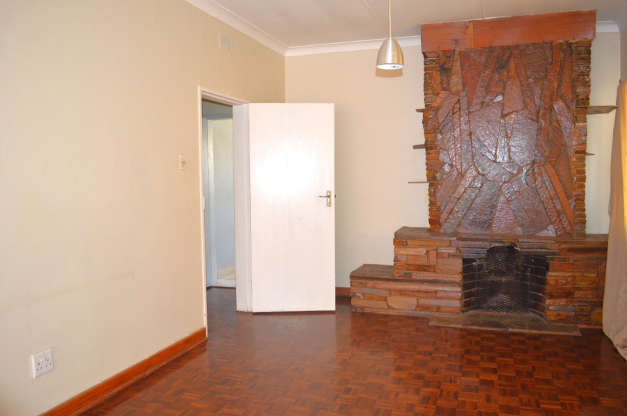 4 Bedroom Property for Sale in Roosheuwel North West